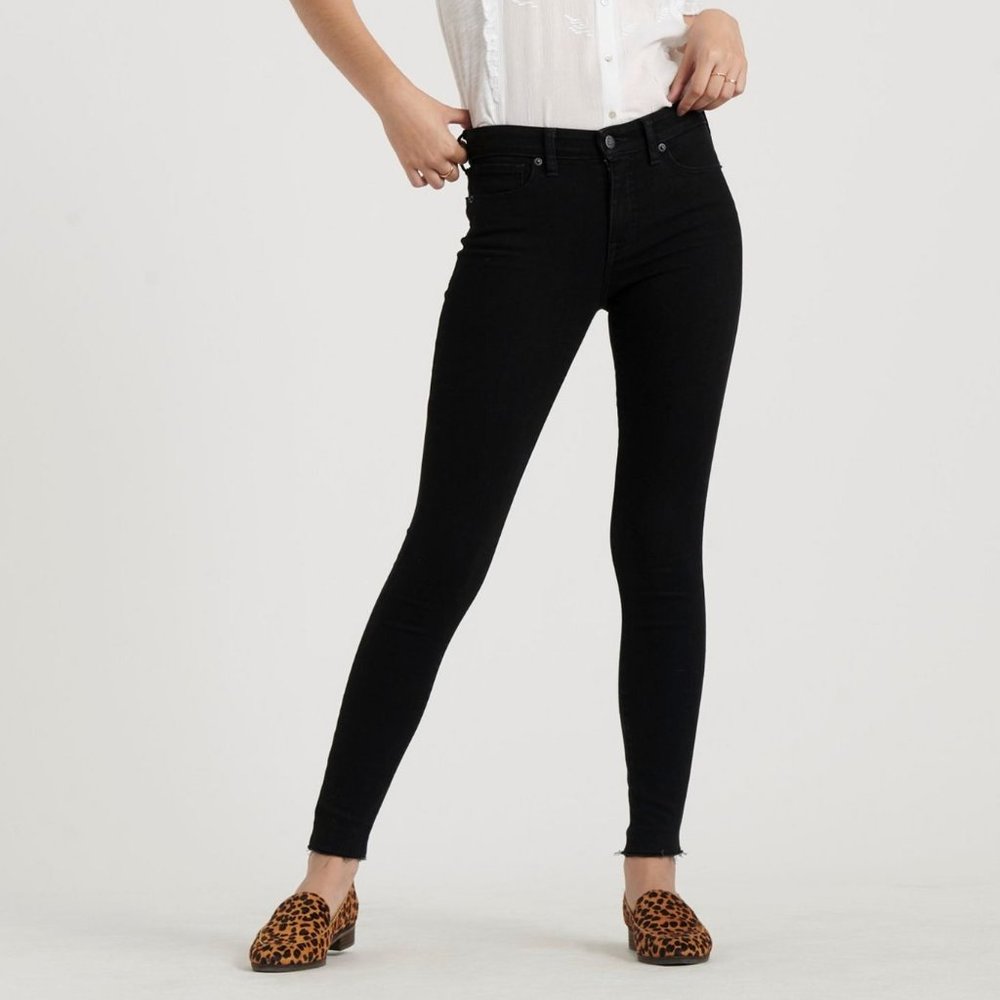 Lucky Brand Black Skinny Jeans Size  00/24 Avi Super Skinny